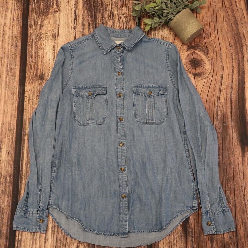 Aeropostale Womens Classic Fit Blue Jean Button Up Long Sleeve Denim Shirt Small